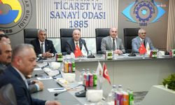Ümit Özdağ, Erzurum Ticaret ve Sanayi Odası'nı ziyaret etti