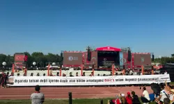 ODTÜ Mezuniyetinde Deniz Göktaş İçin Pankart Açıldı