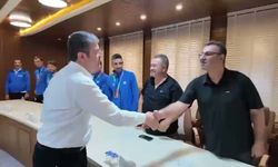 Adıyaman Belediyesi İşitme Engelliler Futbol Takımı'ndan Başkan Tutdere'ye ziyaret