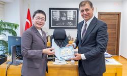 Başkan Tugay'dan Singapur'a İEF ve EXPO 2027 daveti