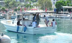 Bodrum Belediyesi'nin deniz dibi temizliği, Gündoğan'da devam etti
