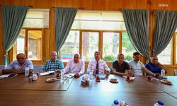 Burdur Belediye Başkanı Ercengiz, mahalle muhtarlarıyla buluştu