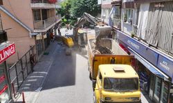 Efeler Belediyesi, kent genelinde yol çalışmalarını sürdürüyor