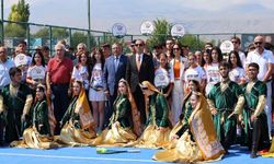 Iğdır'da Kayısı Cup Tenis Turnuvası başladı