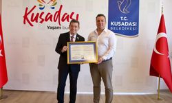 Kuşadası Belediyesi'nden Werner Arndt'a 'fahri hemşehrilik' ünvanı