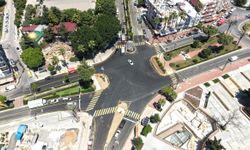 Mersin Büyükşehir Belediyesi'nden Tarsus trafiğine nefes aldıran kavşak düzenlemesi