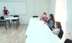 Osmangazi'de çocuklar, atıkları sanata dönüştürdü