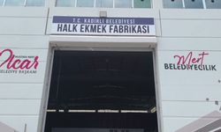Osmaniye'de Halk Ekmek Fabrikası'nda ekmek 10 liradan satışa sunuldu: 'Bayat ekmeği dolaba koyup yiyorduk, artık koymayacağız'
