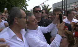 Özgür Özel'e Zonguldak'ta yoğun ilgi: 'Allah'ına kurban senin Allah'ına'