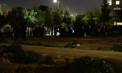Batman'da mezarlıkta husumetlilerin silahlı saldırısına uğrayan 3 kişi yaşamını yitirdi, 2 kişi yaralandı