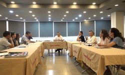 Bornova'da mahallelerin nabzı muhtarlarla tutuluyor