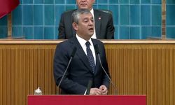 CHP Grup Toplantısı... Özgür Özel: 'Partinin adaysızlaştırılma, kurumsuzlaştırılma ve lidersizleştirilme sürecinin düğmesine Recep Tayyip Erdoğan tarafından basıldı'