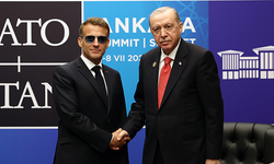 Erdoğan ile Macron NATO Zirvesi'nde bir araya geldi