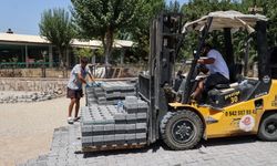 Efeler Belediyesi'nden Şehir Hastanesi yolunda yenileme çalışması