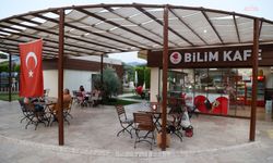 Efeler'de Bilim Kafe'nin hizmet saatleri uzatıldı
