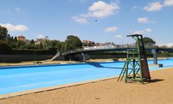Eskişehir Büyükşehir Belediyesi Kentpark Yapay Plajı'nda kapsamlı yenileme