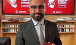 Gazeteci Alican Uludağ gözaltına alındığını duyurdu