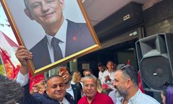 İzmir'de CHP'den istifa açıklamaları