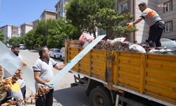 Kartal'da hacimli evsel atıklar mahalle bazlı programla toplanıyor