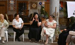 Manisa'da 'Toz Bezi' filminin gösterimi kadın emeği söyleşisine dönüştü