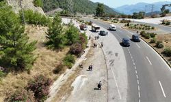 Marmaris Belediyesi'nden Seyir Tepesi'nde temizlik mesaisi