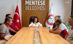 Menteşe Belediye Başkanı Köksal Aras'tan örnek davranış sergileyen personele teşekkür