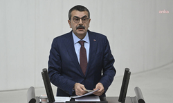 Milli Eğitim Bakanı Tekin: 'Sınavda aldığınız puanın ötesinde her biriniz bizim için eşsiz bir değere sahipsiniz'