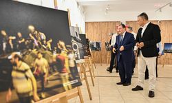 Muratpaşa'da 15 Temmuz fotoğraf sergisi ziyarete açıldı