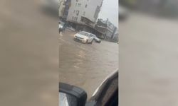 Osmaniye ve Adana'da sağanak yağış hayatı olumsuz etkiledi