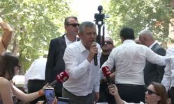 Özgür Özel Adana'da... Özel: 'AK Parti yargı kollarına şunu söyleyelim, 'Dimdik ayaktayız. Bu da size dert olsun''