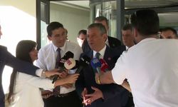 Özgür Özel: Partimizin siyasi kuruluşunu ağustos-eylül ayında milletimizle yapacağız