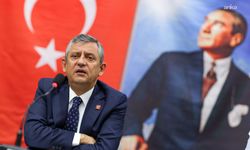 Özgür Özel'in yeni parti mesaisi sürüyor... 'PM', 'CAO' ve 'MYK' toplantılarına başkanlık etti