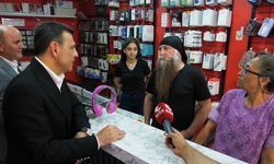 Pazardan 2 biber 2 patlıcan alabilen emekli vatandaş: Eskiden bunları kiloyla alıyorduk bir çuval alırdık, bir ay yerdik bitmezdi