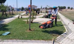 Silivri Belediyesi ekipleri, kent genelinde bakım çalışmalarını sürdürüyor
