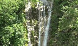 Sinop'un saklı hazinesi Tatlıca Şelaleleri Tabiat Parkı turistlerin gözdesi oldu