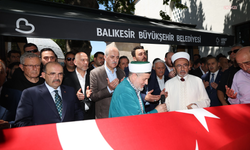 TBMM Başkanı Kurtulmuş, eski AK Parti Balıkesir Milletvekili Öztaylan'ın cenaze törenine katıldı