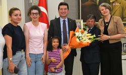 Williams Sendromu Derneği'nden Ortahisar Belediye Başkanı Kaya'ya teşekkür ziyareti