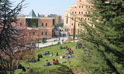 Yeditepe Üniversitesi'nden 'ayet' açıklaması: 'Yaşanan gerginlik öğrenciler arasında'