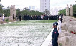 30 Ağustos Zafer Bayramı... Cumhurbaşkanı Erdoğan başkanlığındaki devlet erkanı, Anıtkabir'i ziyaret etti