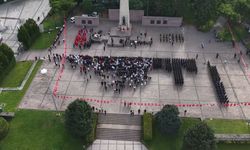 Balıkesir, 30 Ağustos'ta tek yürek oldu