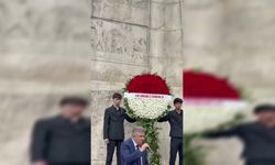 Büyük Zafer'in 104'üncü yıl dönümünde CHP Ankara İl Başkanlığı'ndan Atatürk Anıtı'nda tören