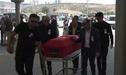 Cevdet Selvi'nin cenazesi, Gölbaşı Mezarlığı'nda toprağa verildi
