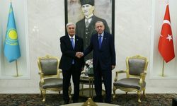 Cumhurbaşkanı Erdoğan, Kazakistanlı mevkidaşı Tokayev ile telefonda görüştü