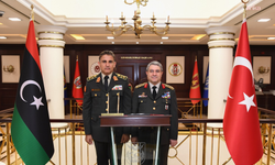 Genelkurmay Başkanı Orgeneral Bayraktaroğlu, Libya Genelkurmay Başkanı Al-Namroush ile görüştü