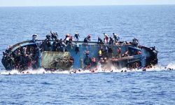 Girne açıklarında yolcu gemisi battı: 270 kişi gemideydi