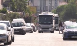 Konaklı çocuklar ve kadınlar yazın son günlerinde denizle buluştu