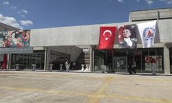 Muratpaşa Belediye Başkanı Uysal: 'Cumhuriyet, açlıktan ve sömürüden kurtuluş devrimidir'
