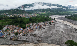 Nepal ve Tibet'teki sel felaketinde can kaybı 750'ye yükseldi, 3 bin 44 kişi kayıp