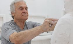 82 yaşındaki heykeltıraş Cengiz Sevener, 75 yıllık sanat yolculuğunu anlattı
