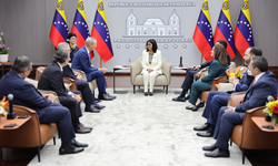 ABD'li enerji şirketi Chevron ve İtalyan Eni, Venezuela'daki petrol yatırımlarını genişletecek
